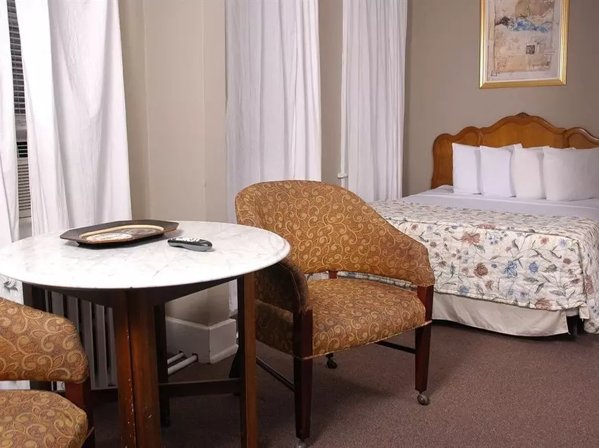 فندق The Highland Inn