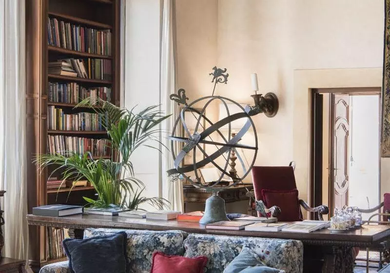 La Posta Vecchia Hotel