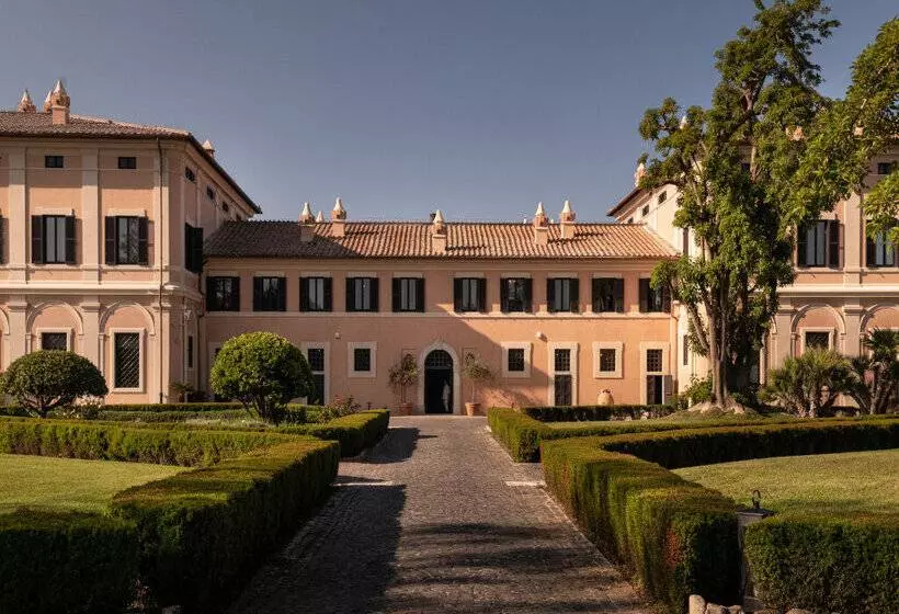 La Posta Vecchia Hotel