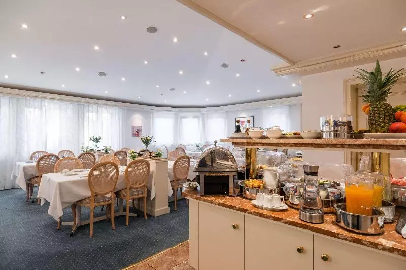 Отель Muenchen  Markt Schwaben Georgenhof