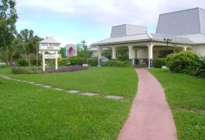 هتل Royal Islander