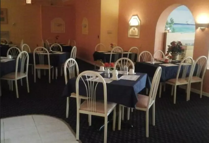 هتل Royal Islander