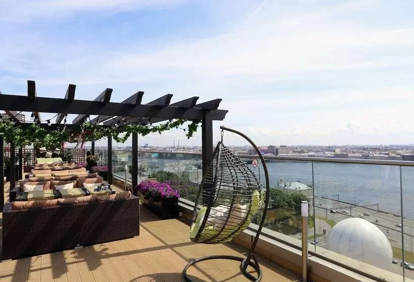 فندق Saint Petersburg