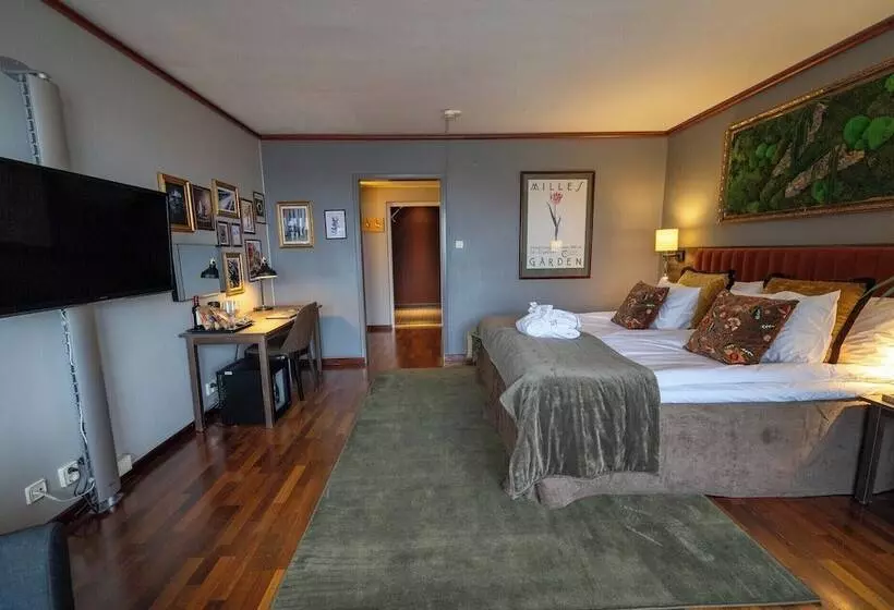 Hotelli Villa Foresta