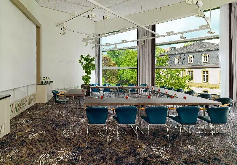 酒店 Sheraton Offenbach