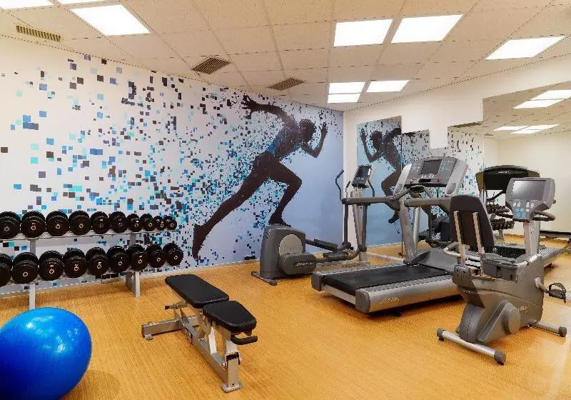 酒店 Sheraton Offenbach