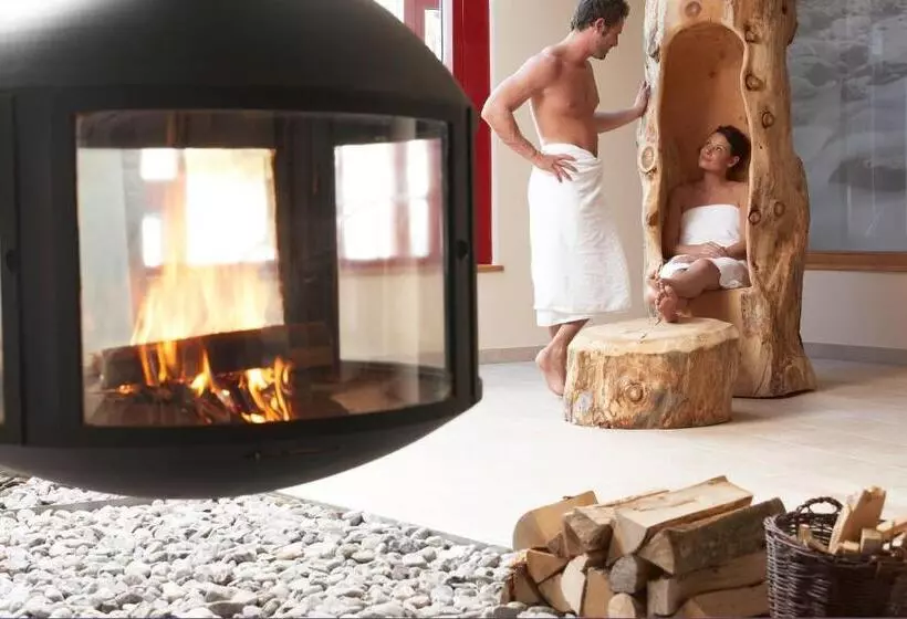 ホテル Tyrol Am Haldensee