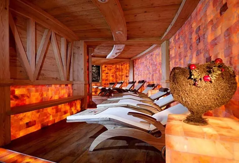 ホテル Tyrol Am Haldensee