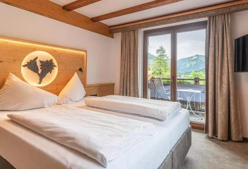 ホテル Tyrol Am Haldensee