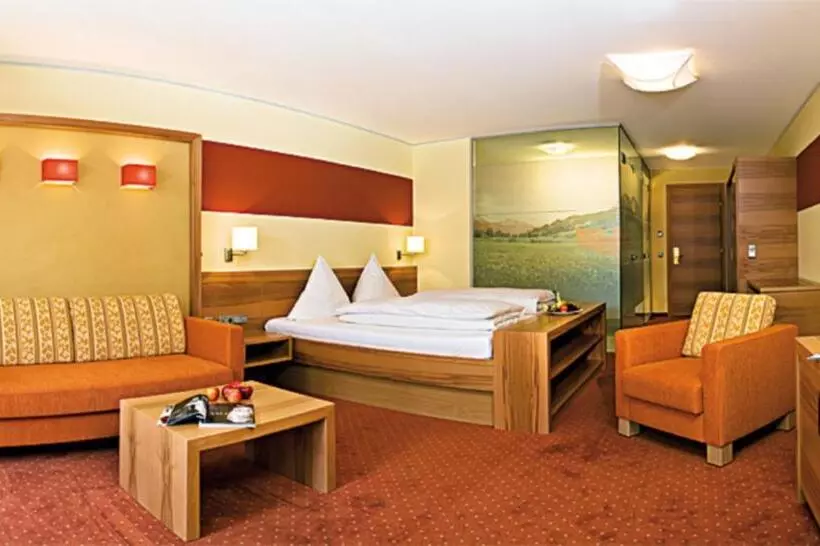 ホテル Tyrol Am Haldensee