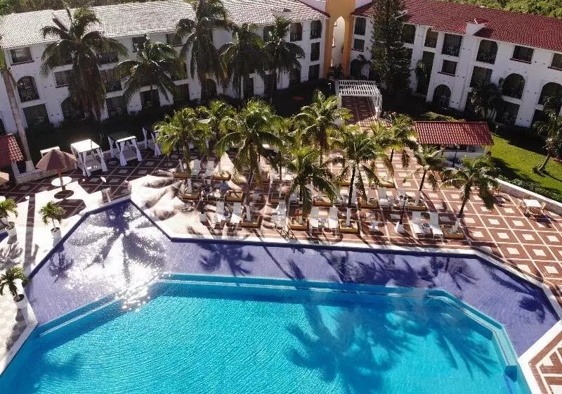 Cozumel Hotel & Resort Trademark Collection By Wyndham