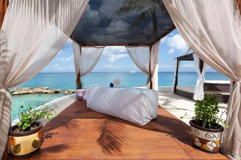 Cozumel Hotel & Resort Trademark Collection By Wyndham