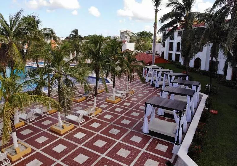 Cozumel Hotel & Resort Trademark Collection By Wyndham