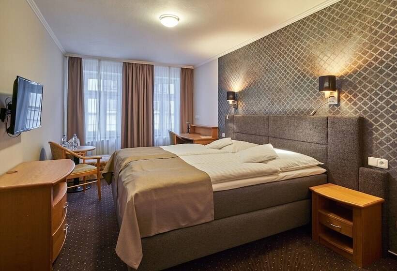 בית מלון כפרי Adam Trutnov