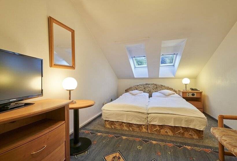 בית מלון כפרי Adam Trutnov