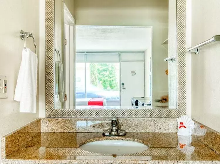 هتل Belair Orlando Near Florida Mall