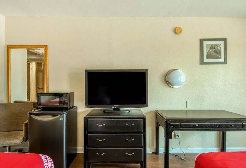 هتل Belair Orlando Near Florida Mall