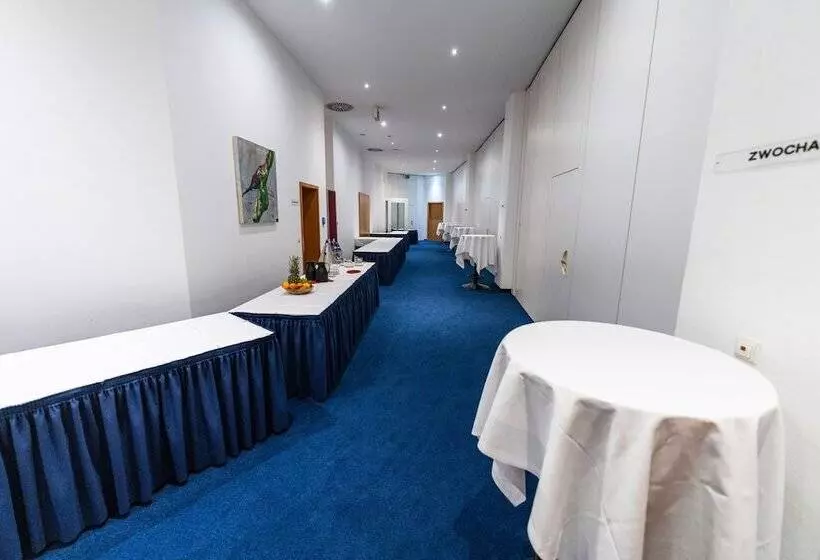 هتل Belmondo Leipzig Airport