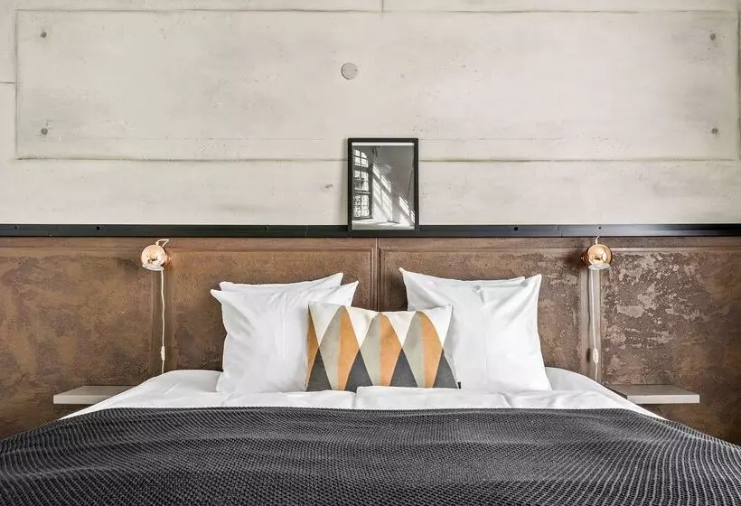 Отель Best Western Royal Holstebro