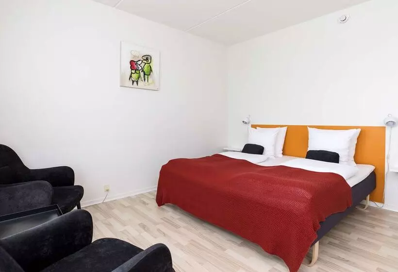 Отель Best Western Royal Holstebro