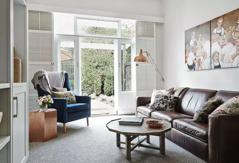 Отель Lake House Daylesford