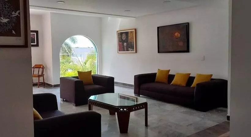 ホテル & Museo Casa Turquesa