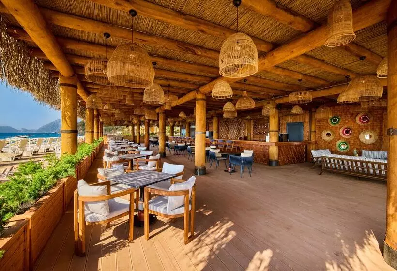 ホテル Movenpick Resort Antalya Tekirova