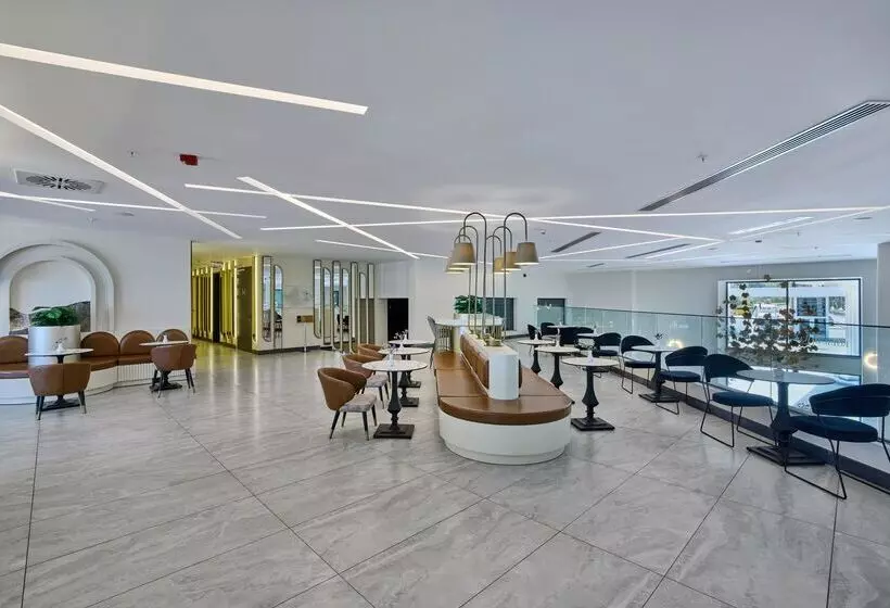 ホテル Movenpick Resort Antalya Tekirova