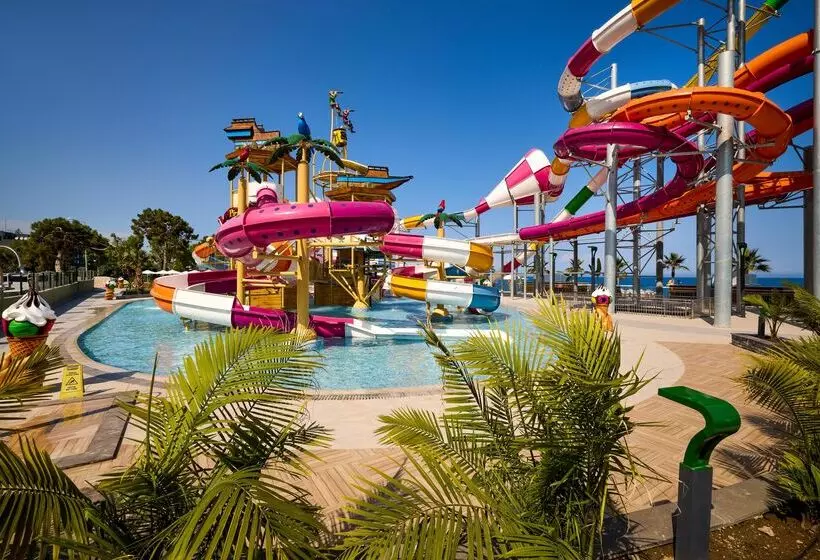 ホテル Movenpick Resort Antalya Tekirova