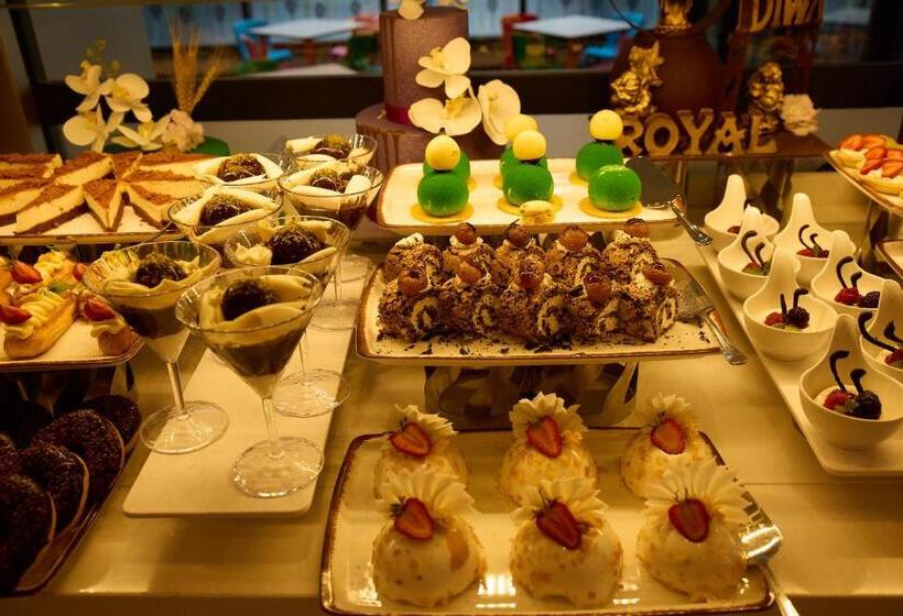 בית מלון כפרי Movenpick Resort Antalya Tekirova