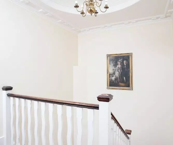 酒店 The Angel Posting House & Livery