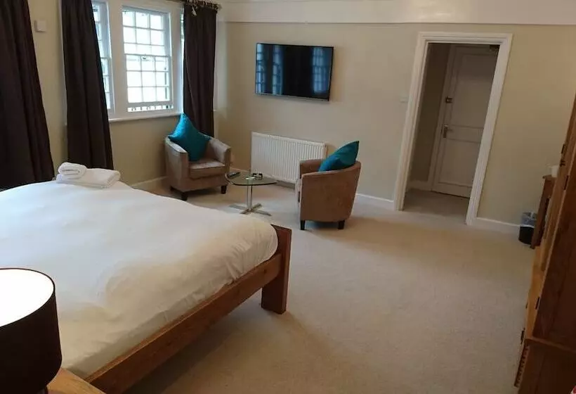 酒店 The Angel Posting House & Livery