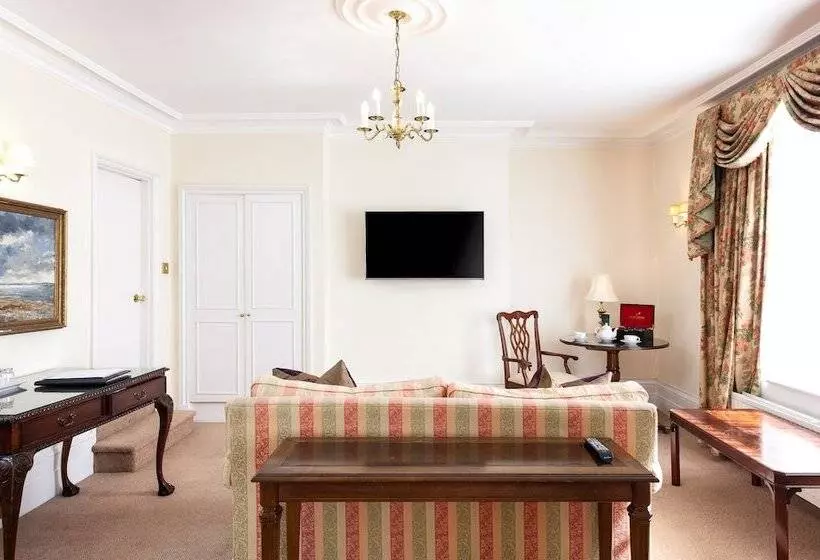 酒店 The Angel Posting House & Livery