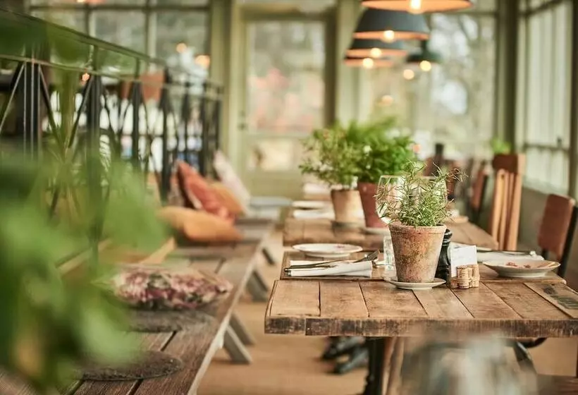 ホテル Knistad Herrgård