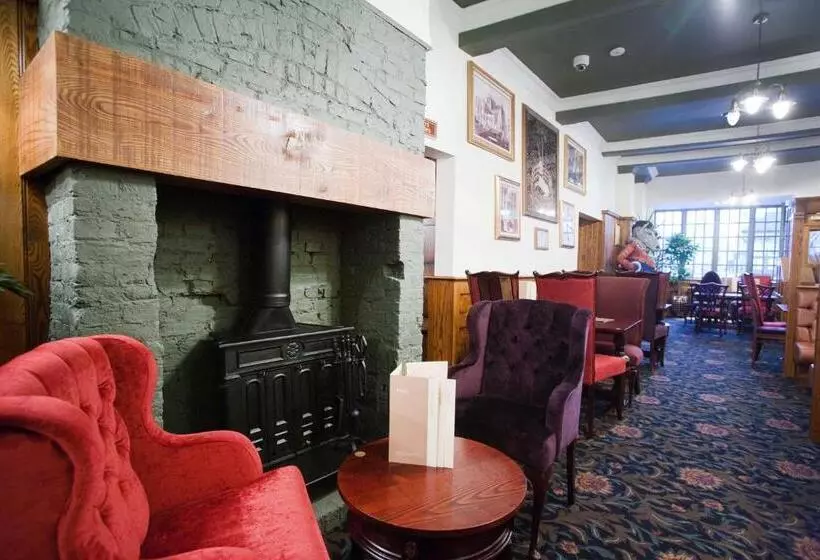 The Unicorn Hotel Wetherspoon