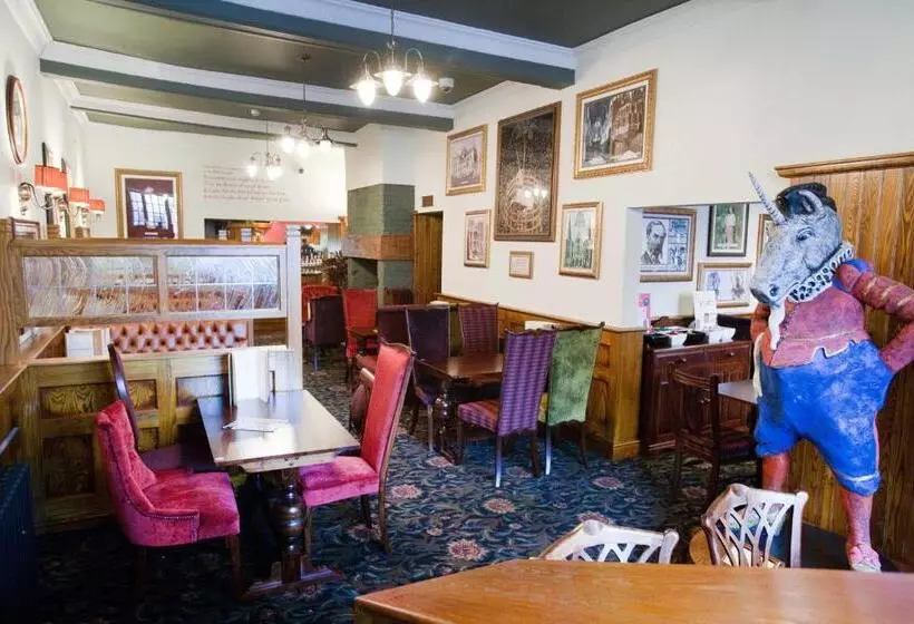 The Unicorn Hotel Wetherspoon