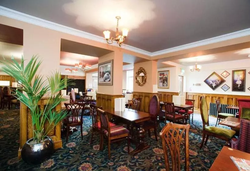 The Unicorn Hotel Wetherspoon