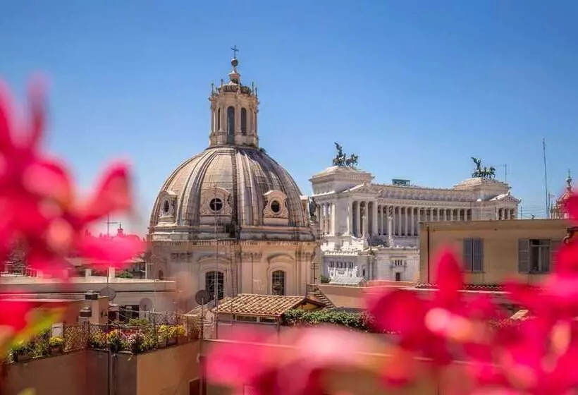 Cosmopolita Hotel Rome, Tapestry Collection By Hilton