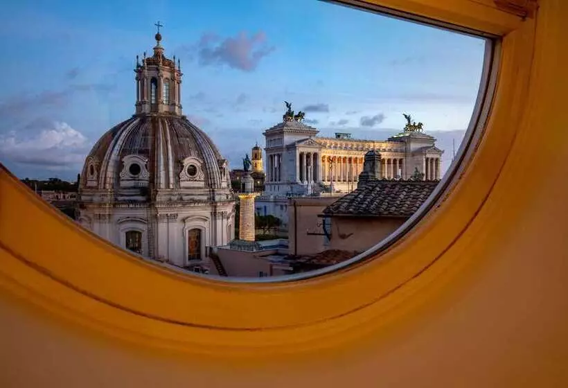 Cosmopolita Hotel Rome, Tapestry Collection By Hilton