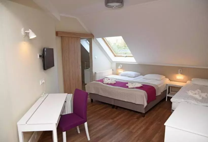 酒店 Admiral Family Resort