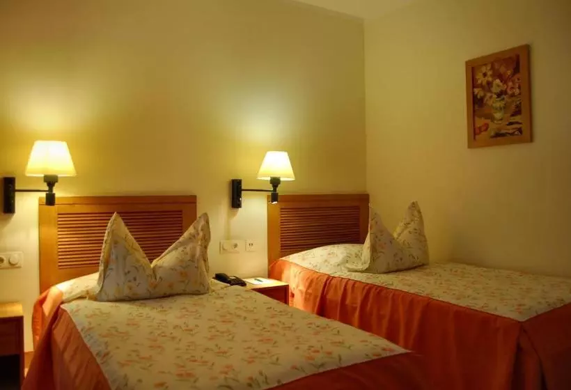 هتل Albergo Berlin