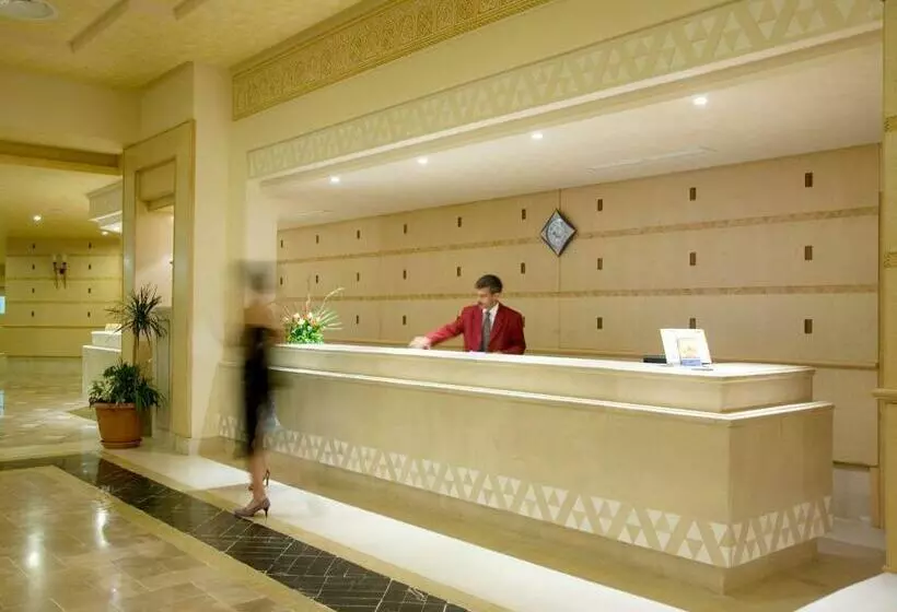 Отель El Mouradi Tozeur