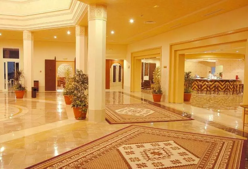 Отель El Mouradi Tozeur