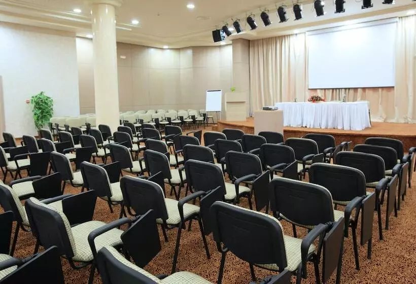 Отель El Mouradi Tozeur