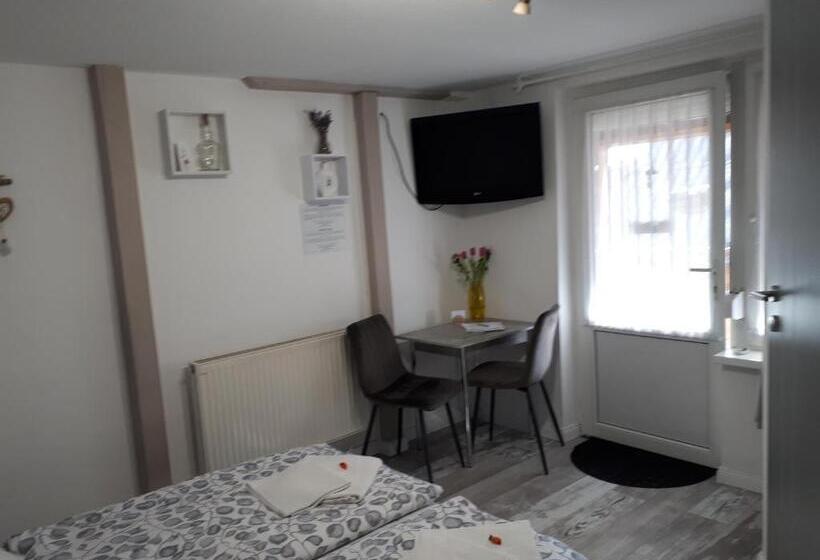 호텔 Mini Vendégház Budaörs