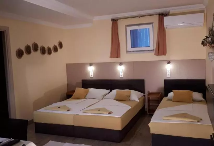 هتل Mini Vendégház Budaörs