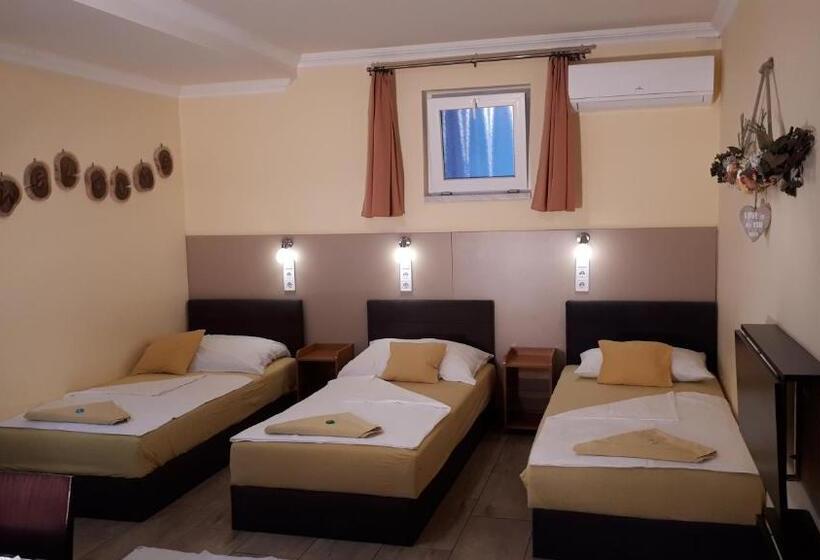 호텔 Mini Vendégház Budaörs