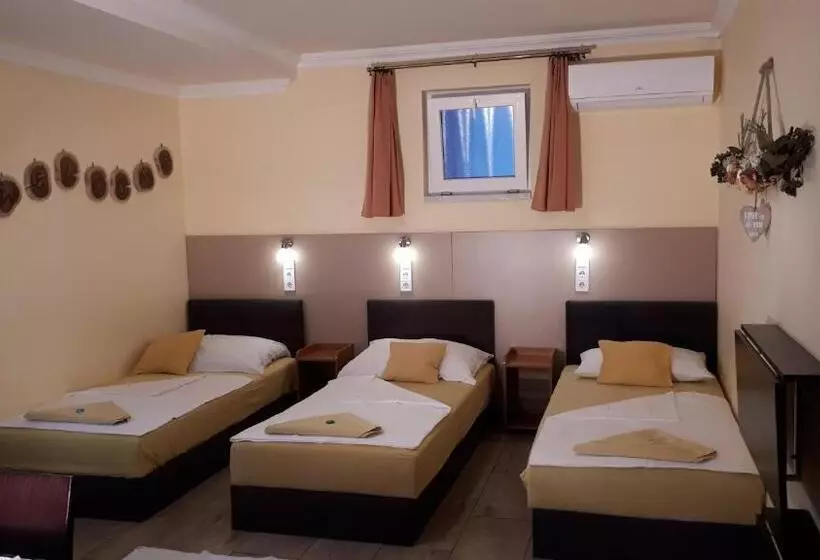 هتل Mini Vendégház Budaörs