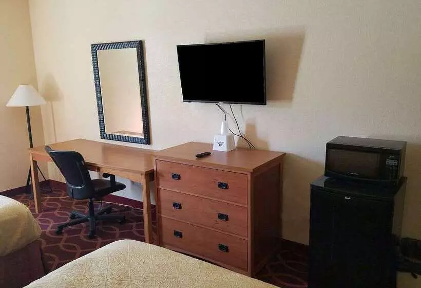 ホテル Americas Best Value Inn Evansville East