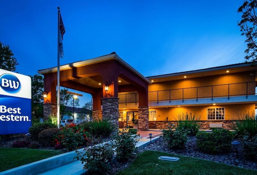 فندق Best Western Willows Inn